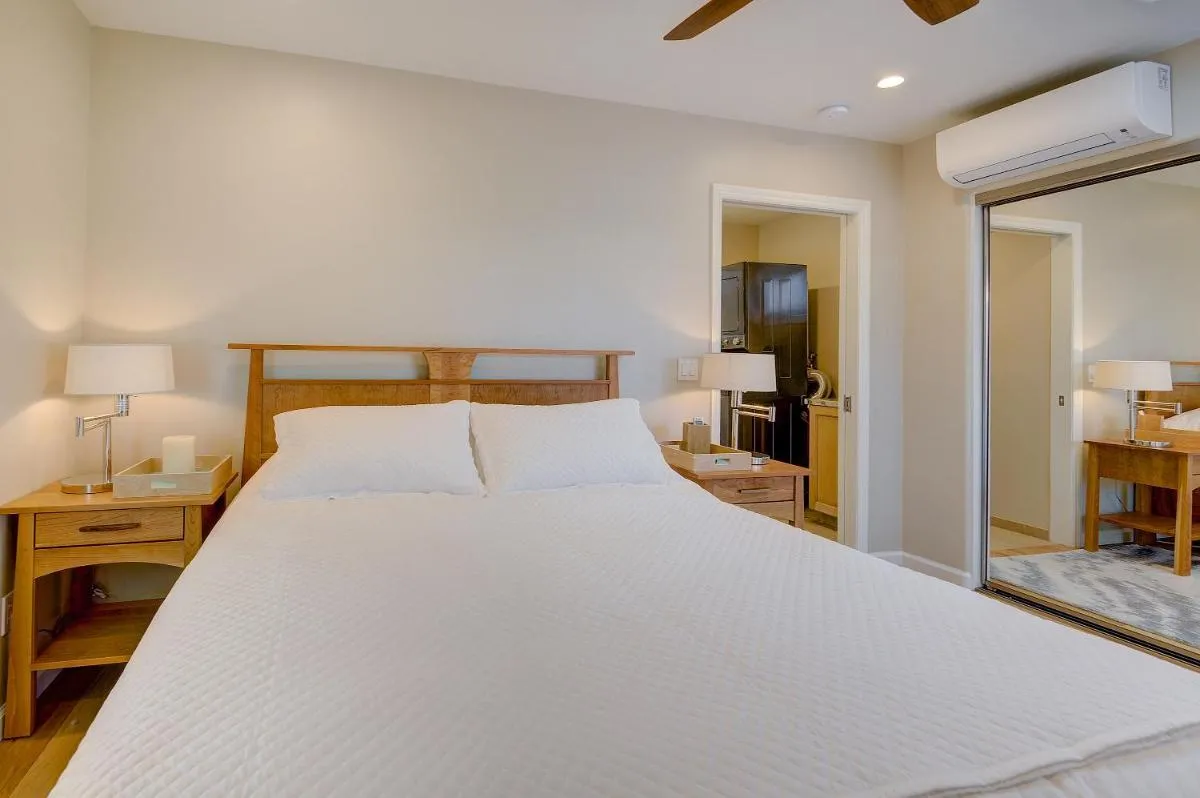 Image 6 of Beach Park Getaway