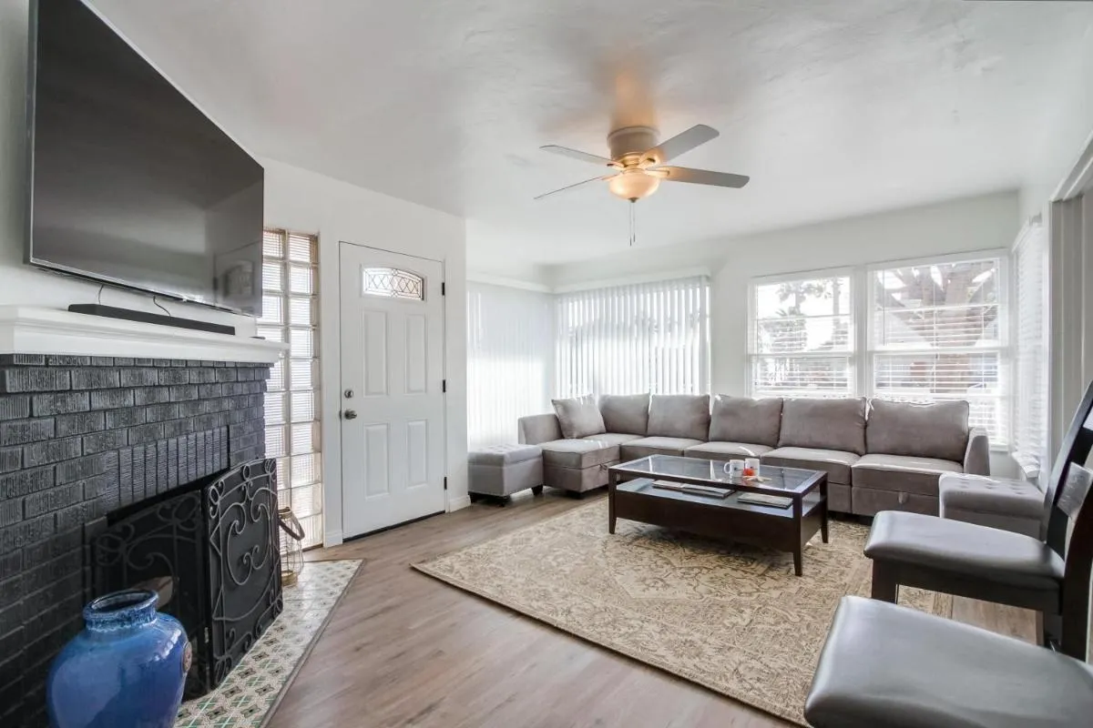 Image 4 of Beachcomber 2