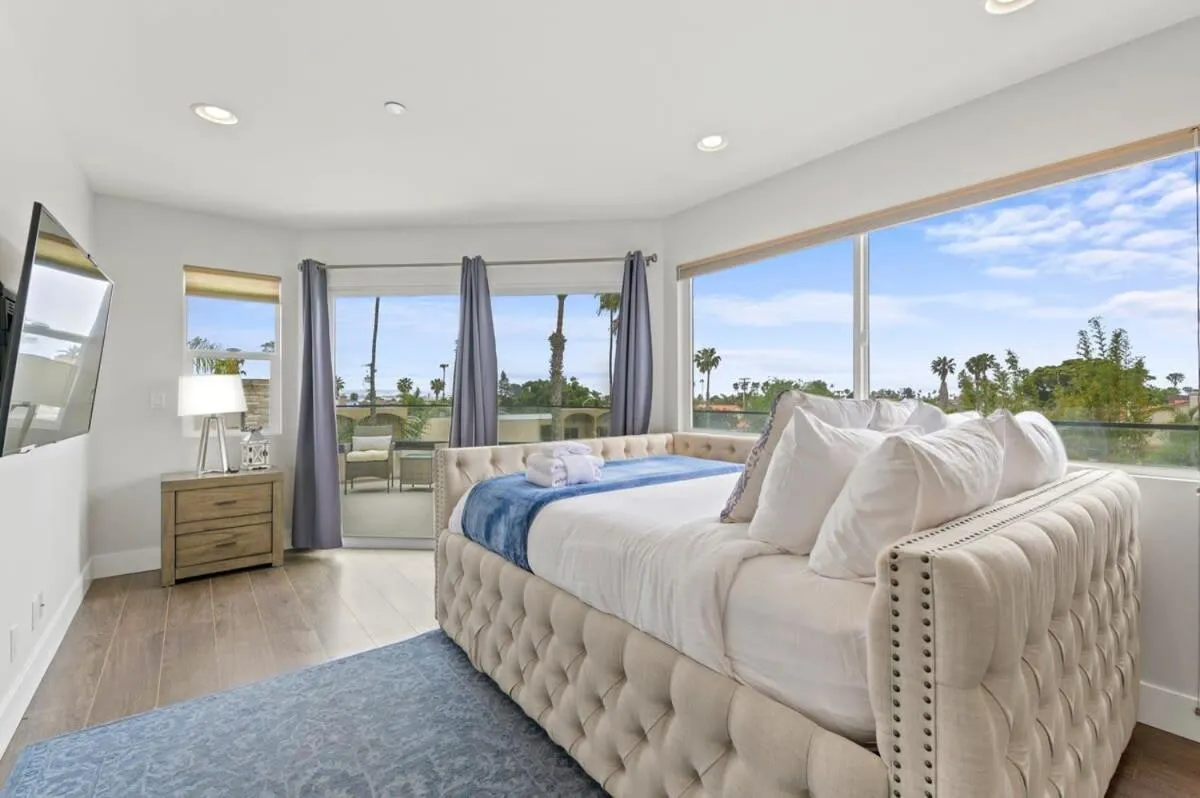 Image 5 of Beachside Bliss- 3-Story Sleeps 12