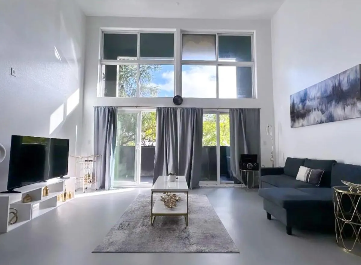 Image 4 of Beautiful Loft in Little Italy SD with Parking