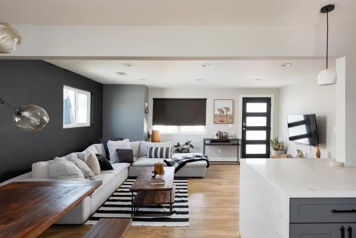 Image 5 of Beautiful SD hot tub oasis 7 min from downtown