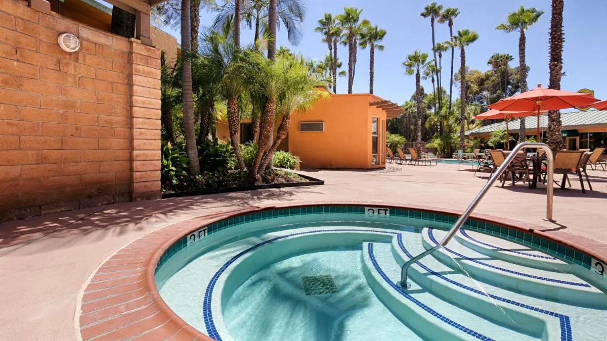 Image 3 of Best Western Seven Seas