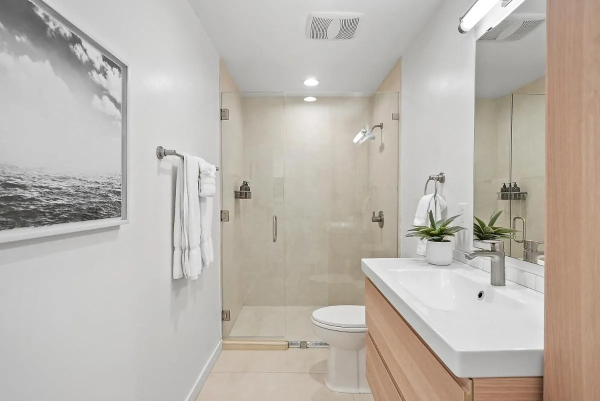 Image 2 of Birdrock Paradise w Private Pool& Spa, AC, fast WiFi & Yard!