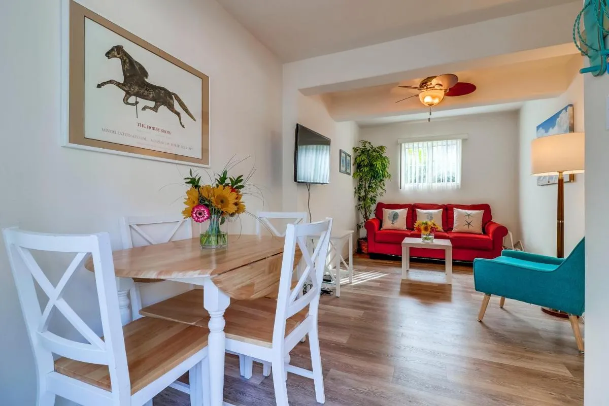 Image 3 of Blue Topaz