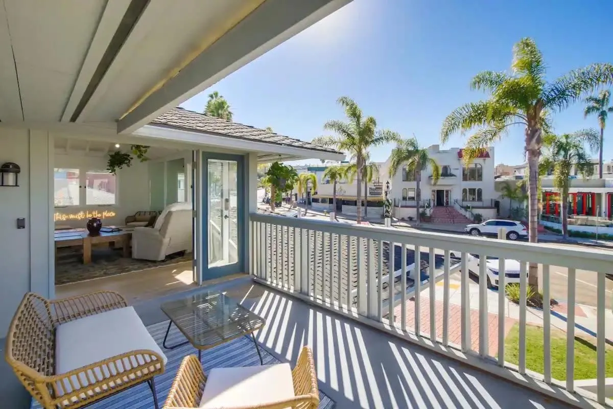 Image 5 of Blue Water View Condo in Prime Coastal Locale