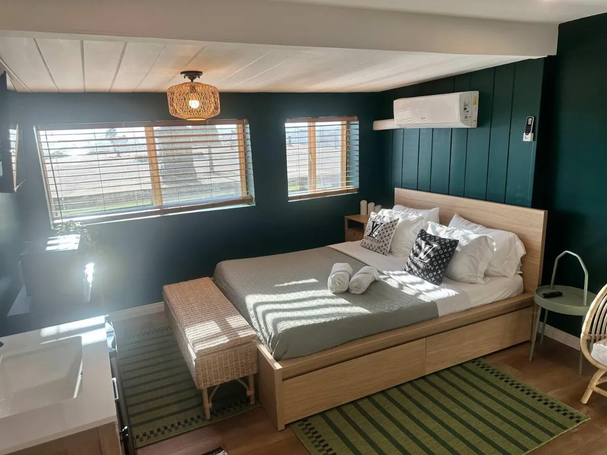 Image 2 of COZY Studio in Downtown San Diego