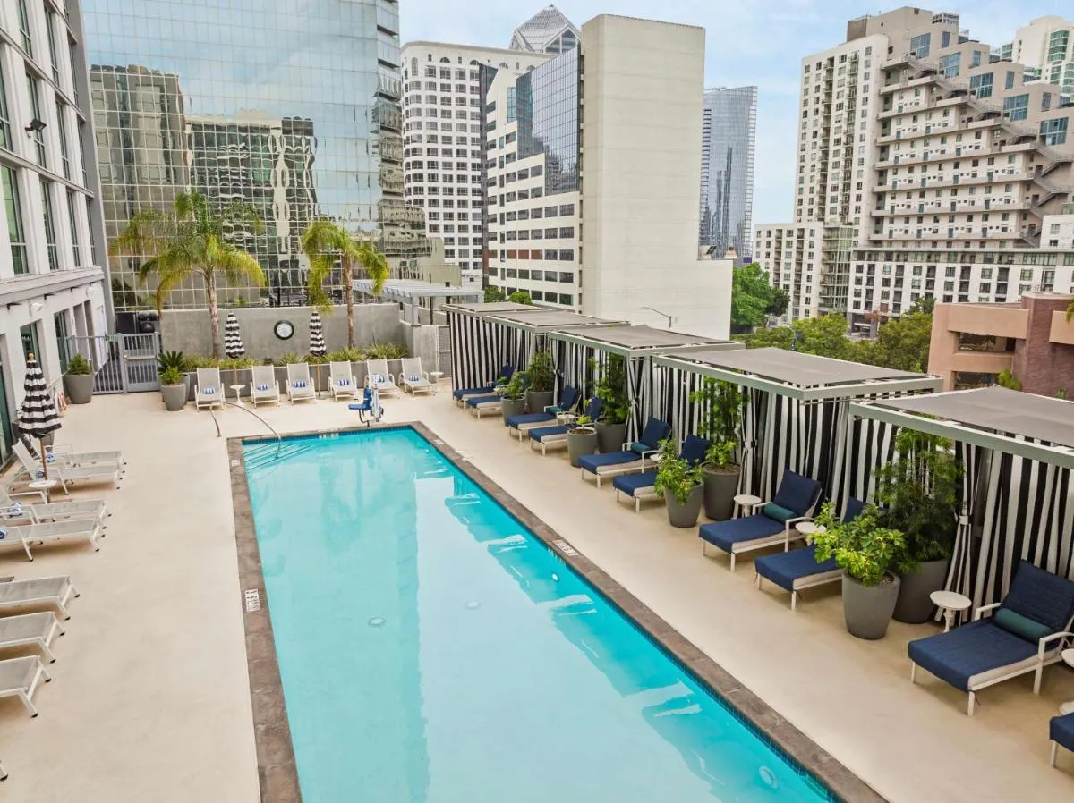 Image 2 of Carte Hotel San Diego Downtown, Curio Collection By Hilton