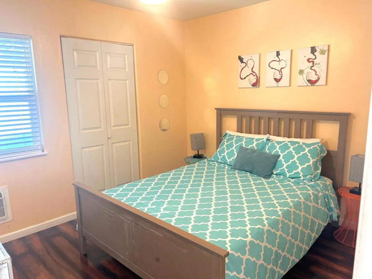 Image 1 of Casa California