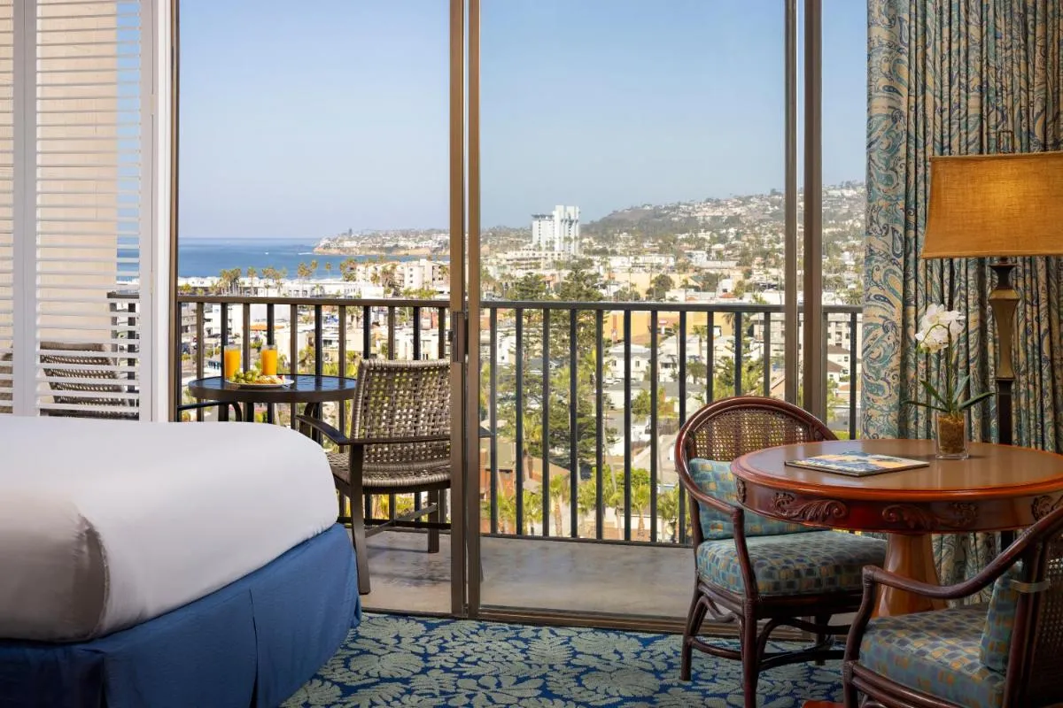 Image 2 of Catamaran Resort Hotel and Spa