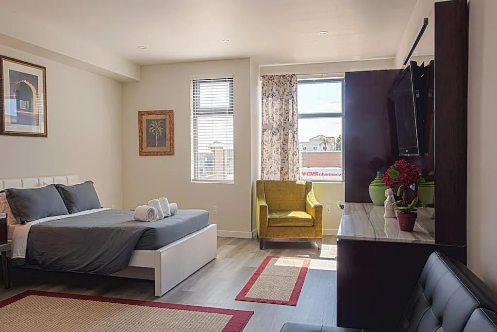 Image of Centrally Located Cozy Studio Apartment in SD