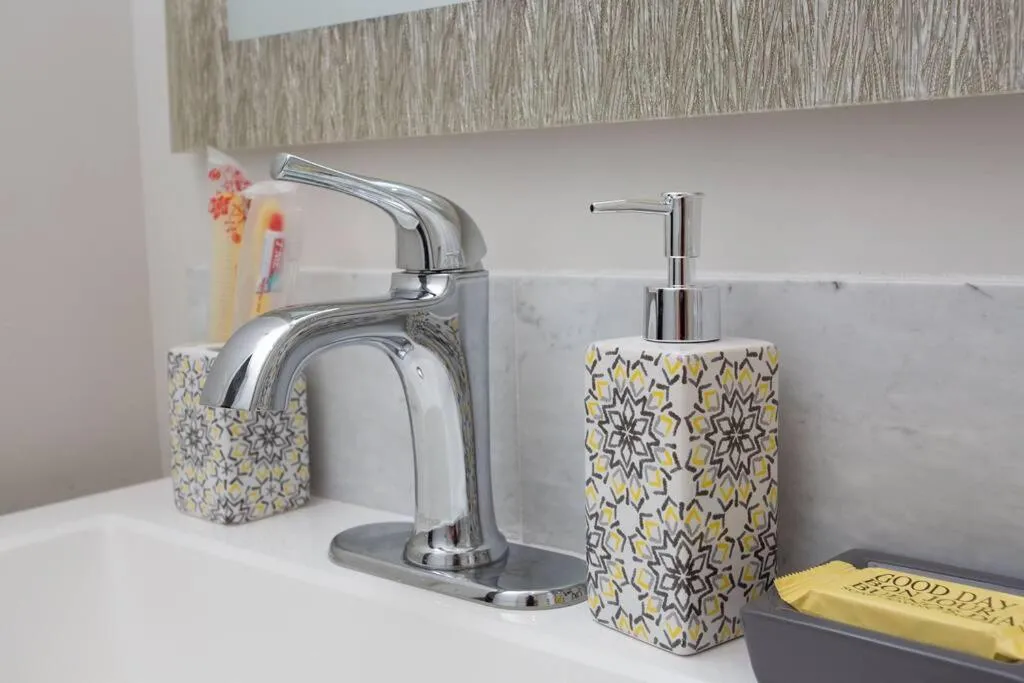 Image 2 of Centrally Located Cozy Studio Apartment in SD