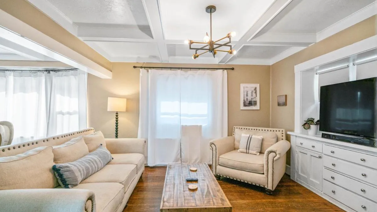 Image 6 of Charming Bungalow Centrally Located