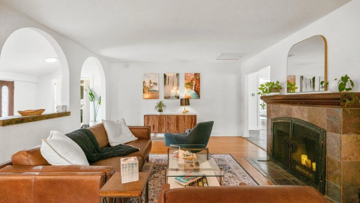 Image 6 of Chic Kensington Home – Hot Tub & Canyon Views