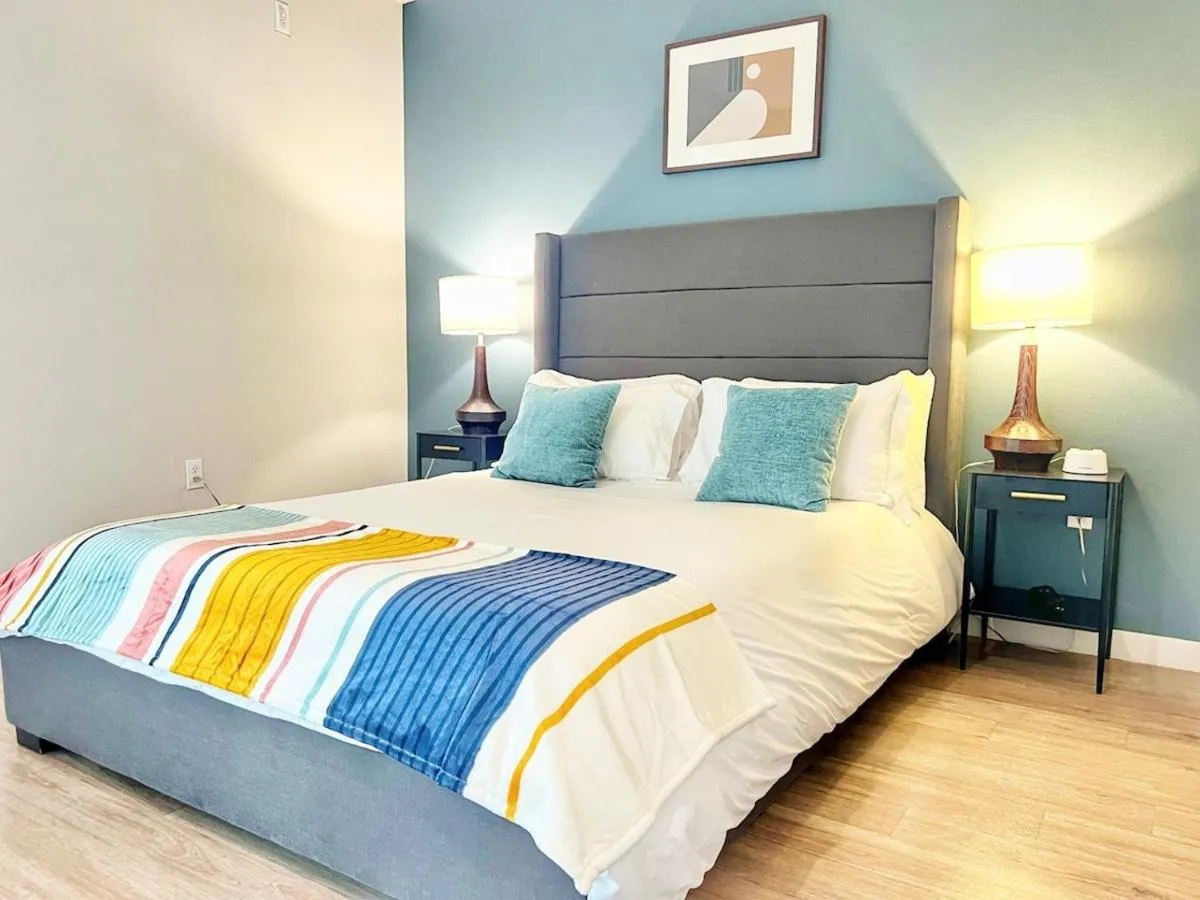 Image 1 of City View Apartment In Downtown