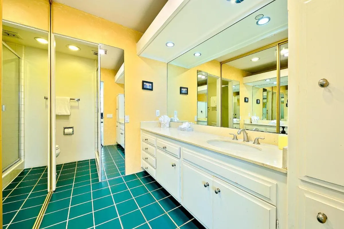 Image 2 of Coastal View