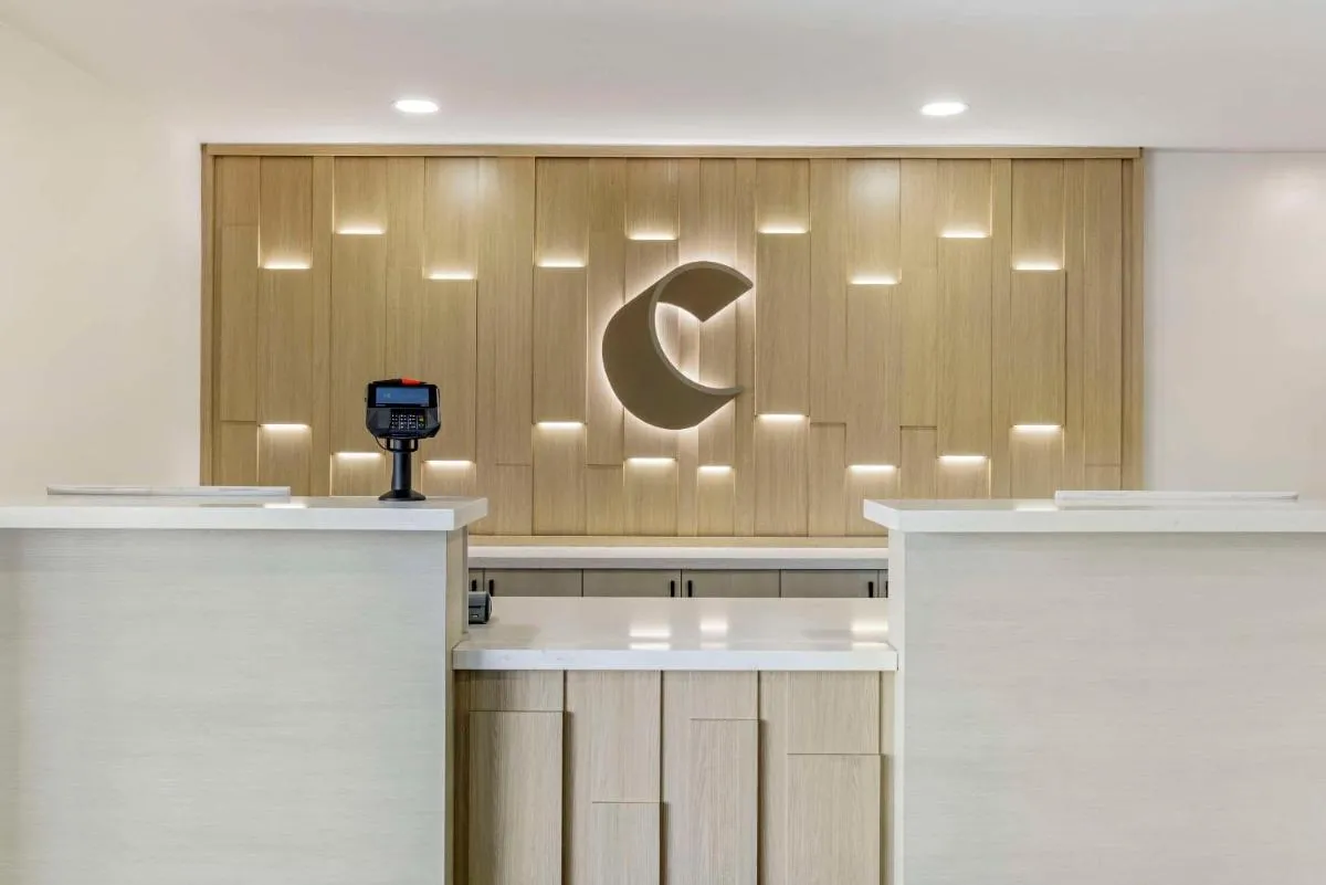 Image 2 of Comfort Inn Sea World Area