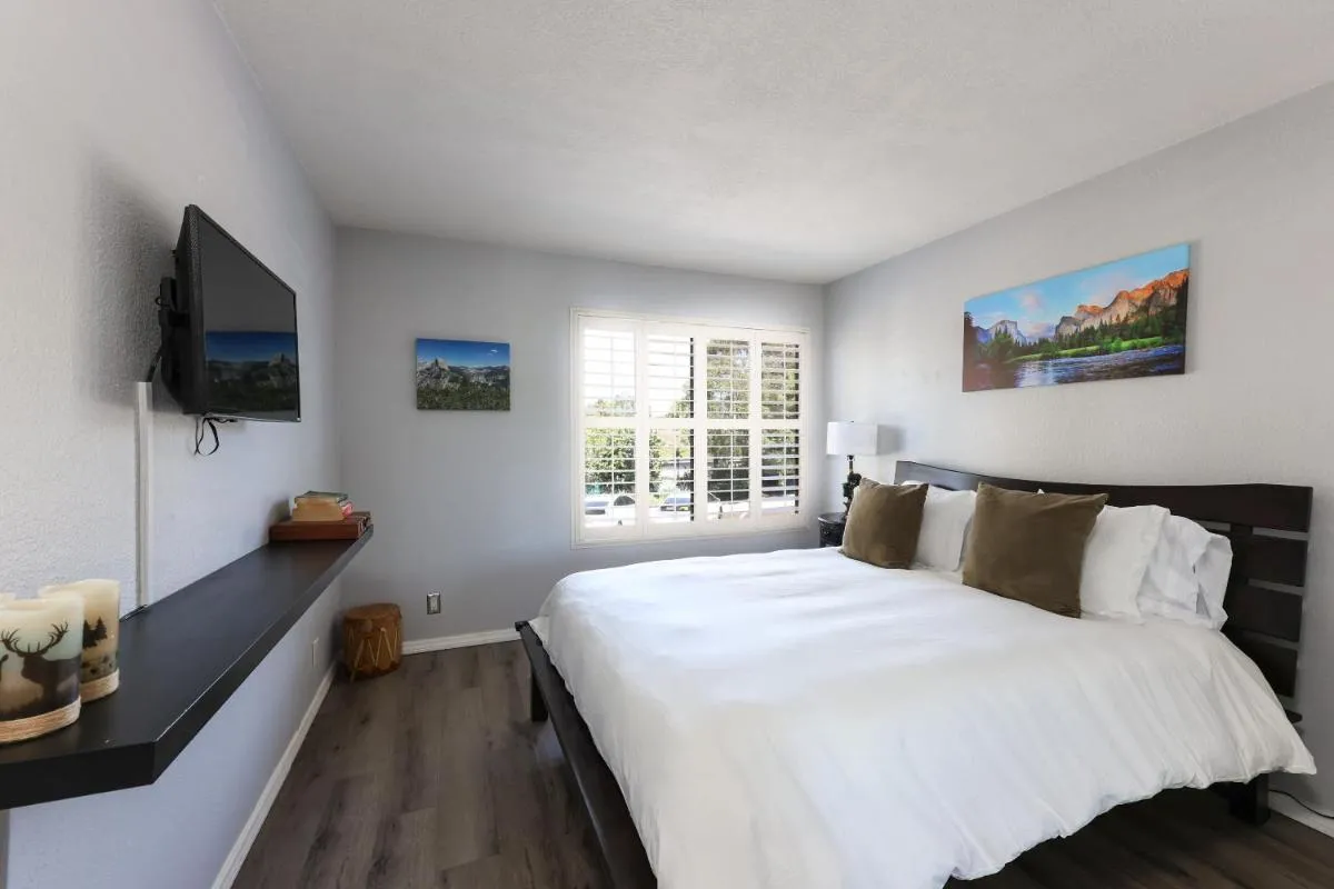 Image 1 of Cortez Hill Hideaway