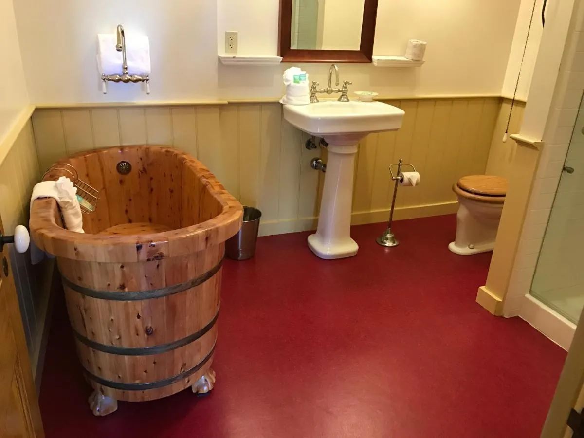 Image 5 of Cosmopolitan Hotel