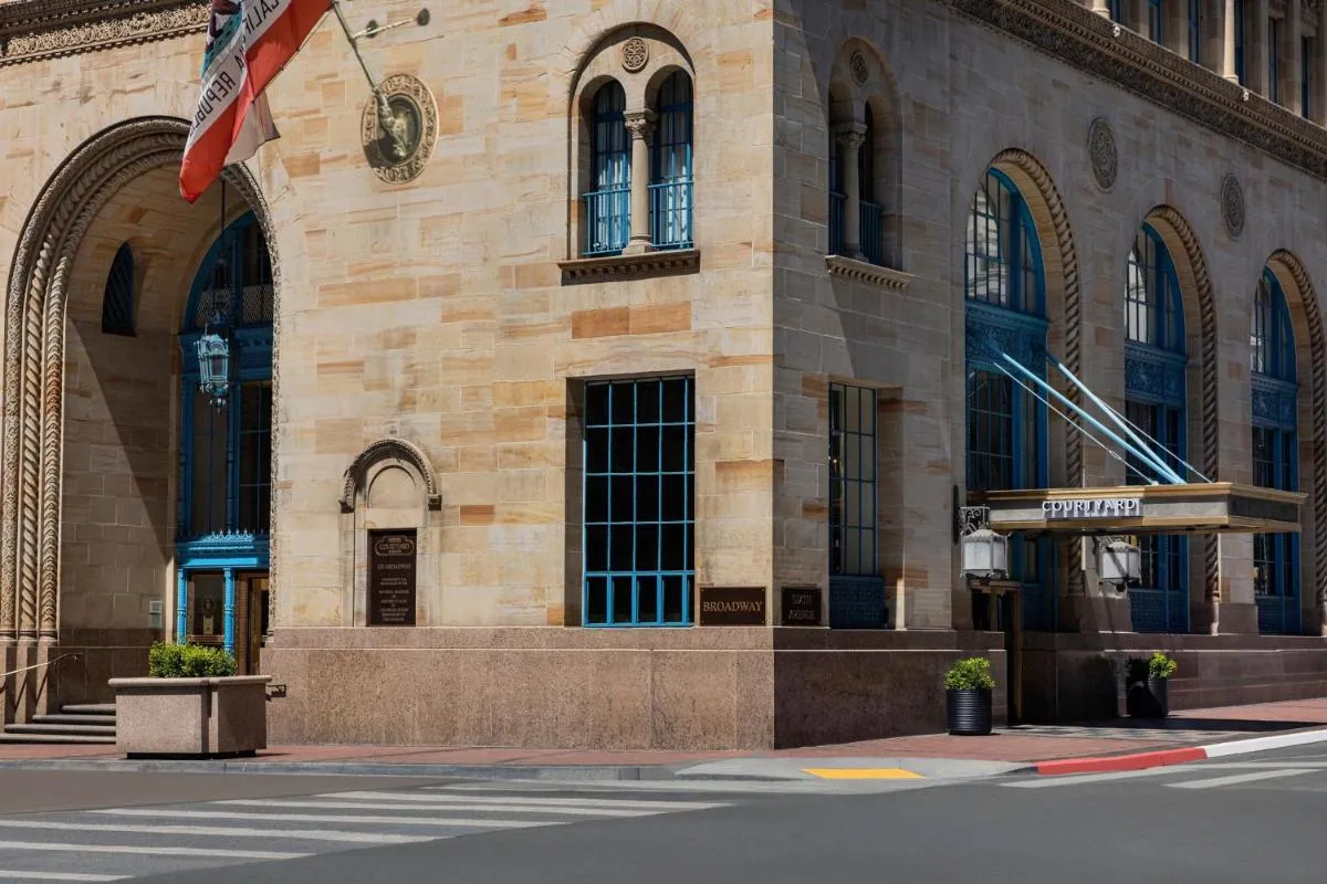 Image 6 of Courtyard by Marriott San Diego Downtown