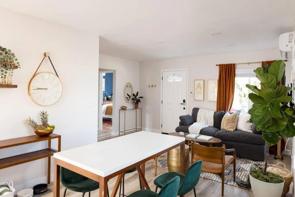 Image 3 of Cozy 2 BR home with hot tub and patio