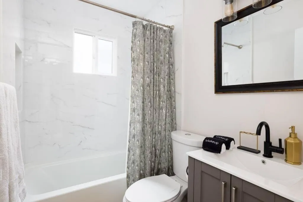 Image 2 of Cozy 2 BR home with hot tub and patio