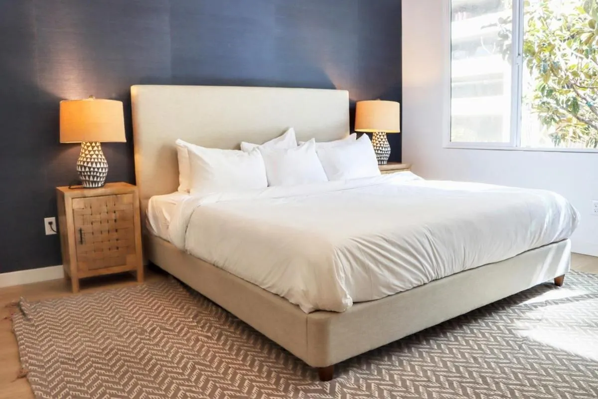 Image 6 of Dapper Retreat In Vibrant San Diego