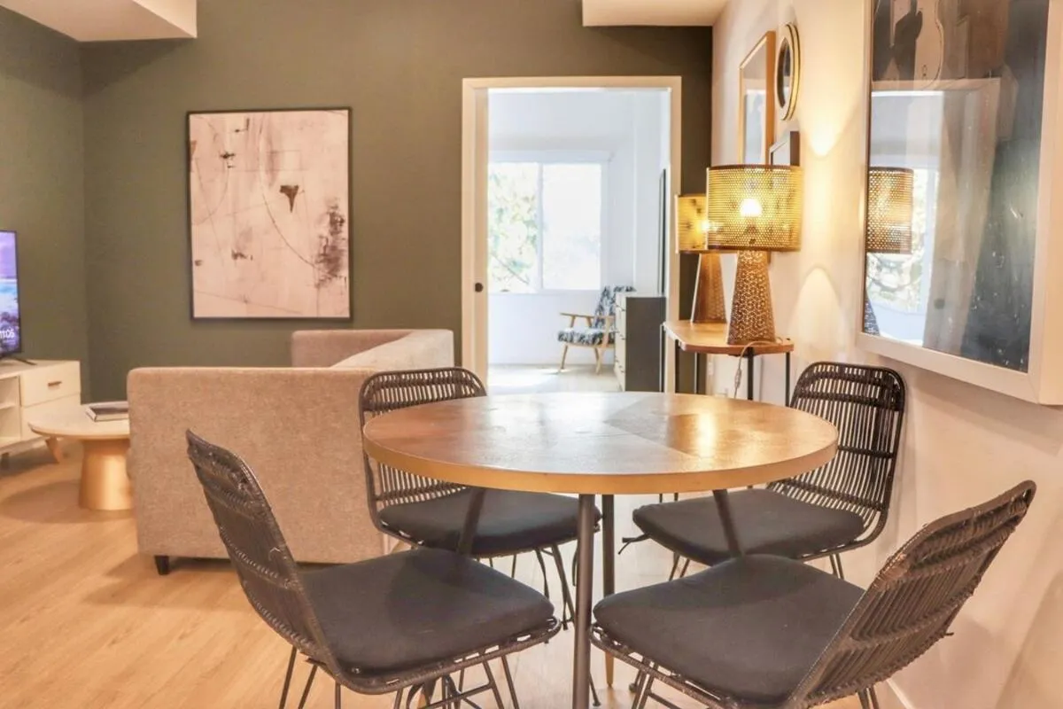 Image 3 of Dapper Retreat In Vibrant San Diego