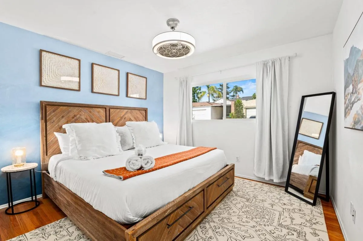 Image 6 of Delightful Pet-Friendly South Park Home