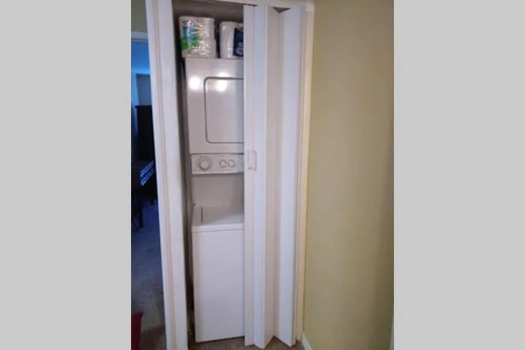 Image 1 of Departamento completo en San Diego hablamos español