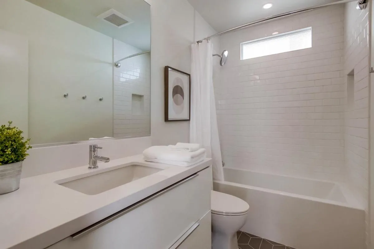 Image 2 of Diamond Villa