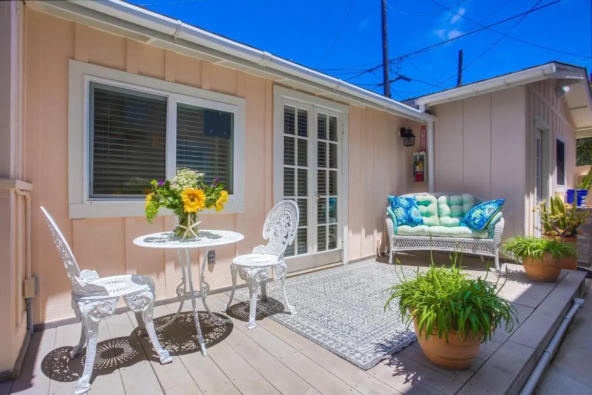 Image of Diamond in the Village