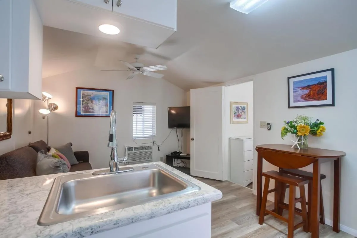 Image 2 of Diamond in the Village