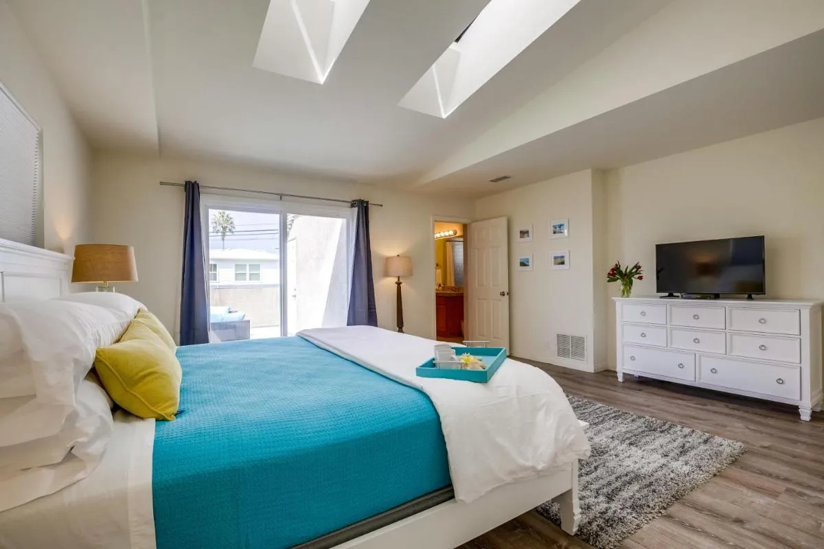 Image 1 of Driftwood