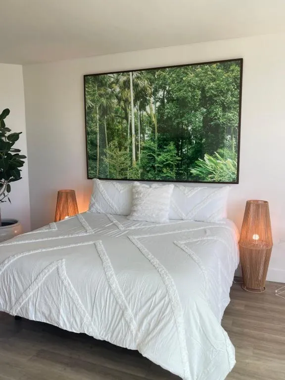 Image of Extraordinary Escape with Rooftop Pool 2