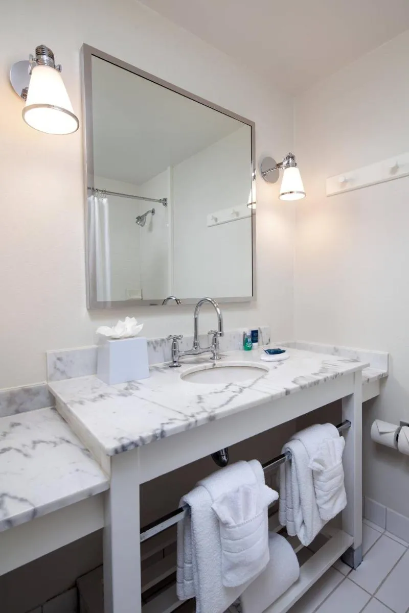 Image 3 of Four Points by Sheraton San Diego