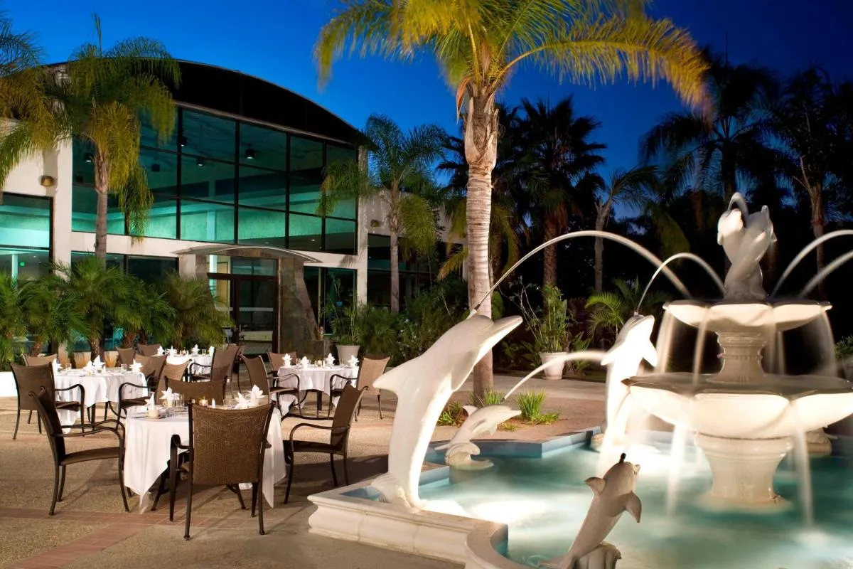 Image 2 of Four Points by Sheraton San Diego