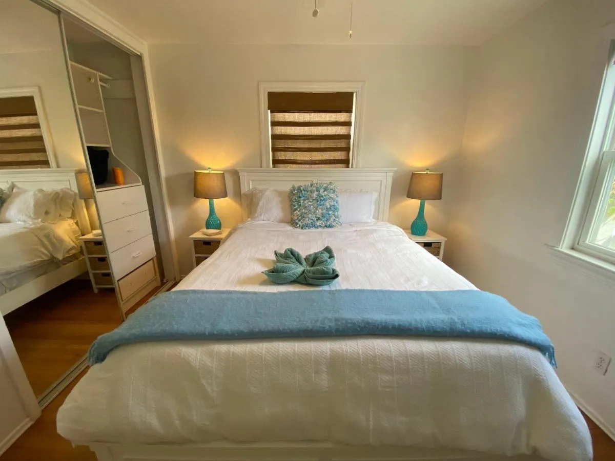 Image 1 of Grill out Bikes W D Boogie Boards Netflix Wifi