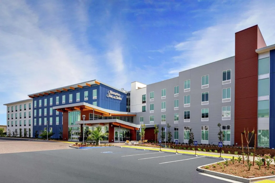 Image of Hampton Inn & Suites San Diego Airport Liberty Station