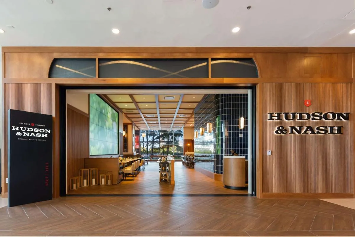 Image 2 of Hilton San Diego Bayfront