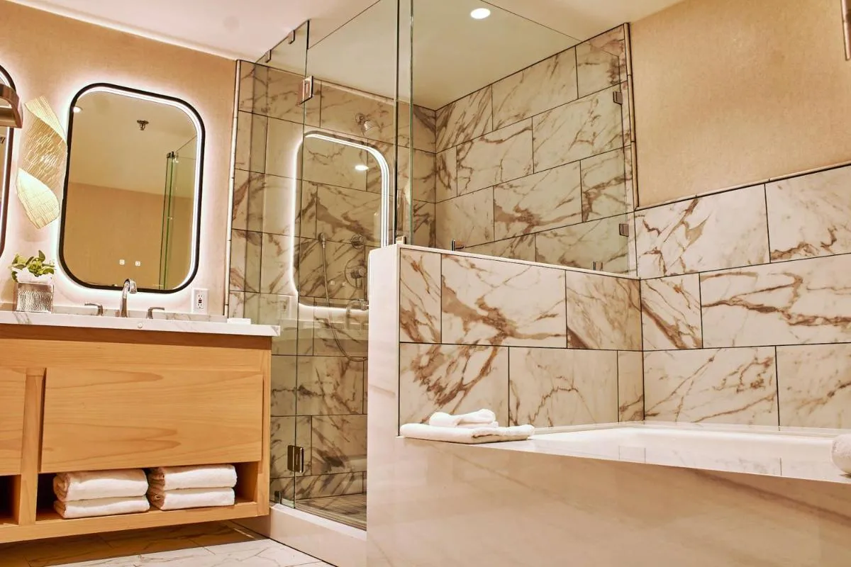 Image 2 of Hilton San Diego/Del Mar