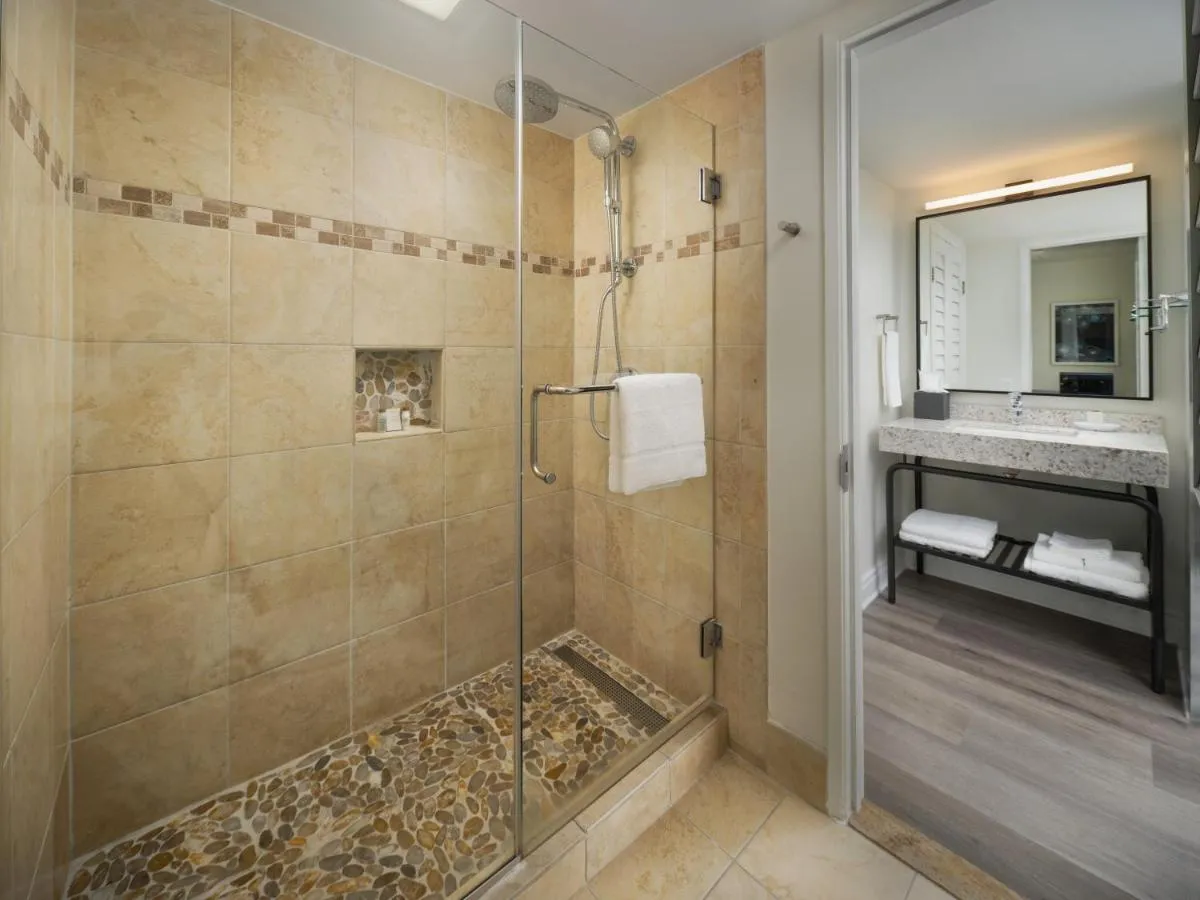 Image 2 of Hotel Indigo San Diego Del Mar, an IHG Hotel