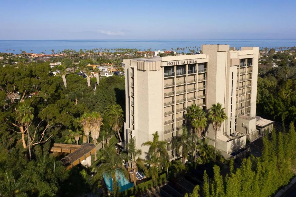 Image of Hotel La Jolla, Curio Collection by Hilton