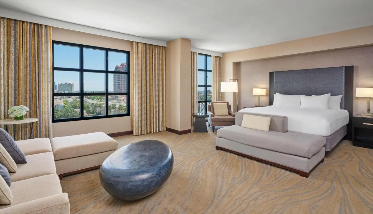 Image 1 of Hyatt Regency La Jolla at Aventine