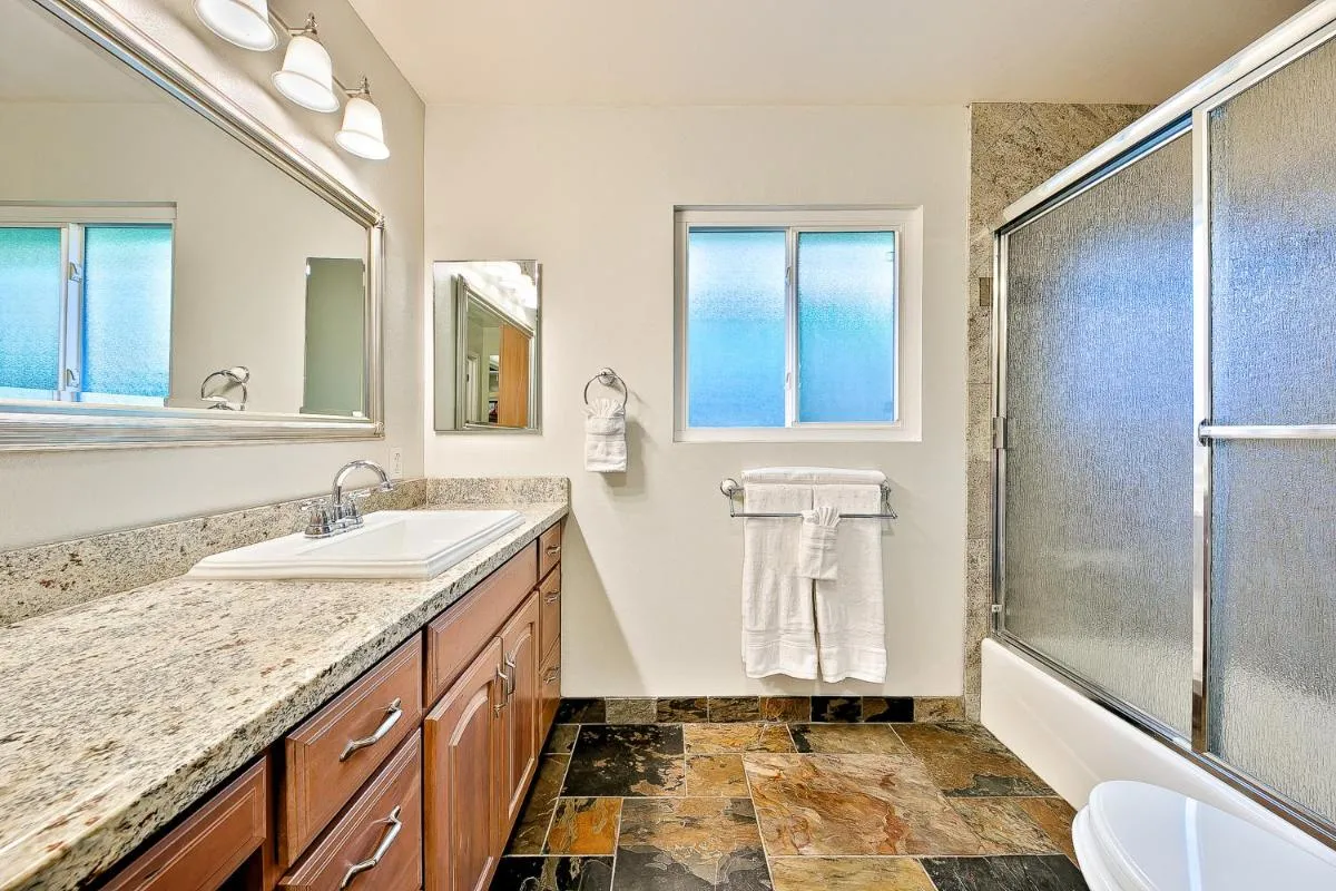 Image 2 of La Jolla Shores Hideaway