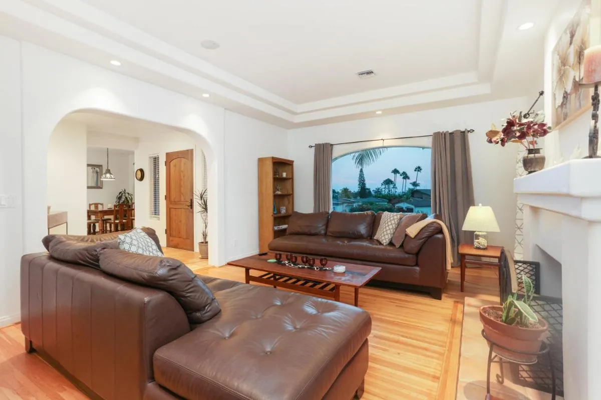 Image 3 of La Playa – Charming Bayside Bungalow