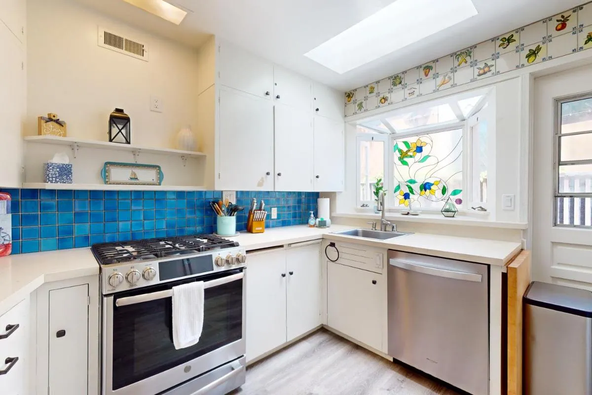 Image 3 of Ludington Palace