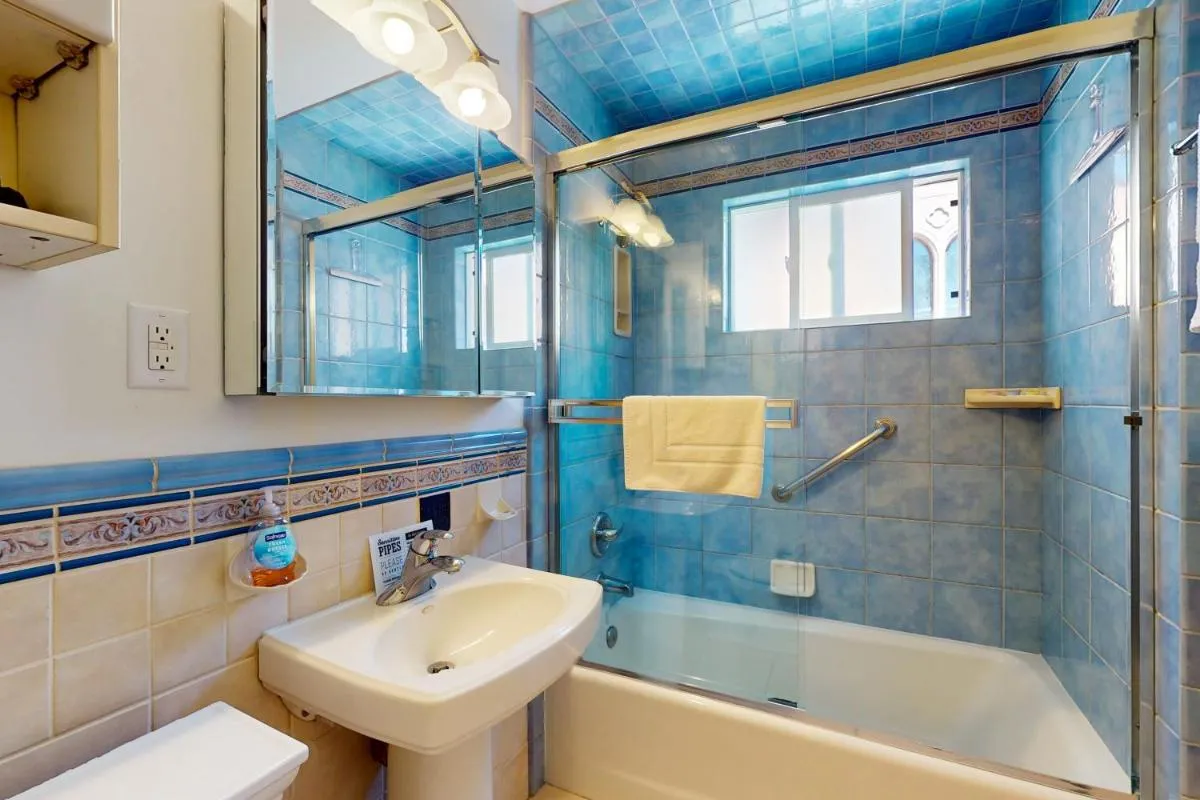 Image 2 of Ludington Palace