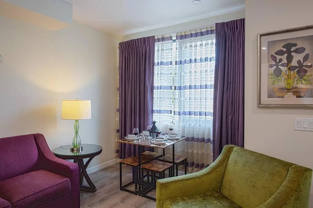 Image 3 of Luxurious One Bedroom Suite with Balboa Park View