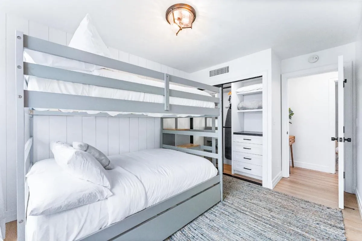 Image 1 of Luxury Ground S Oceanfront Unit with Boardwalk Lounge Firepit – AC