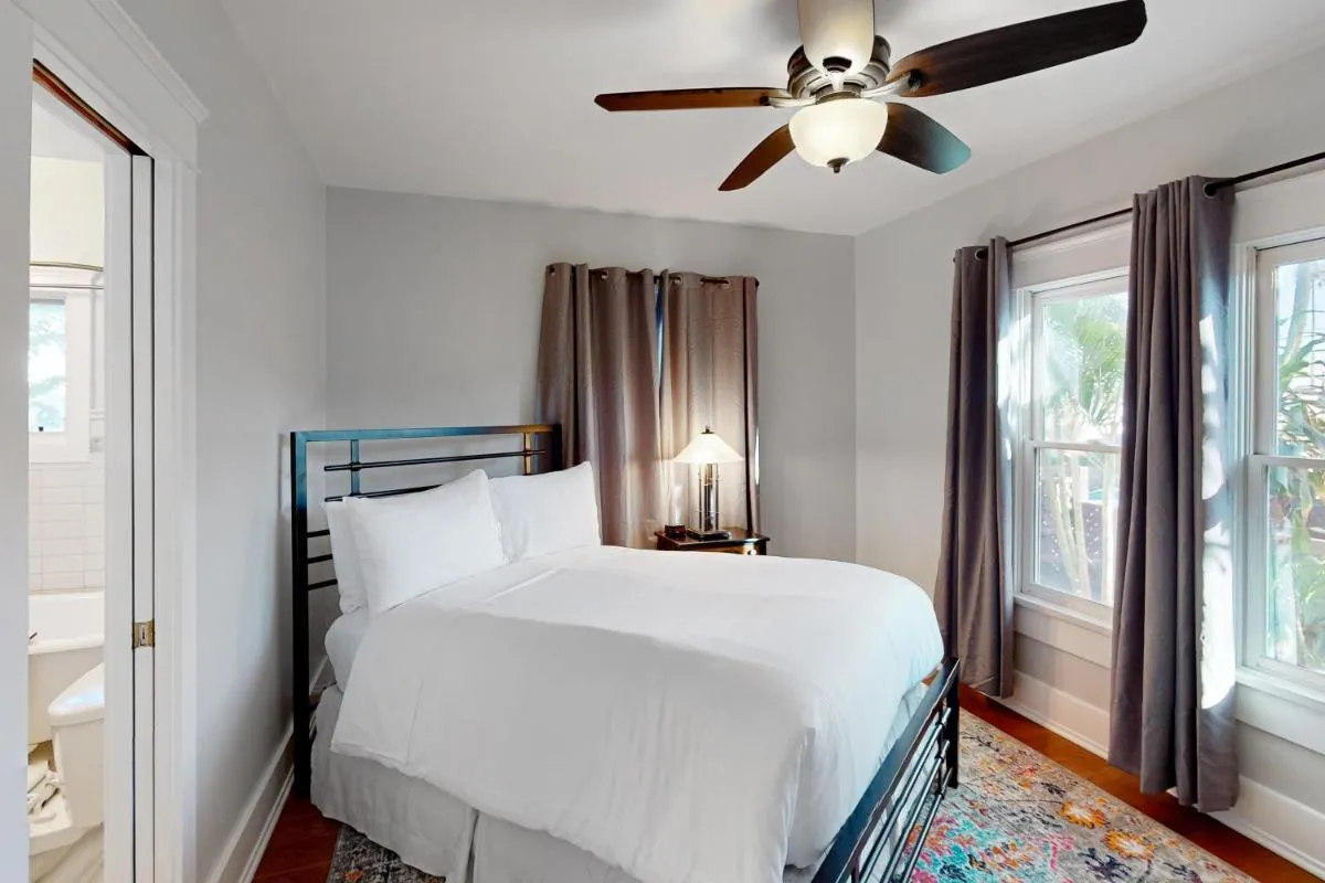 Image 6 of Madison Cottage